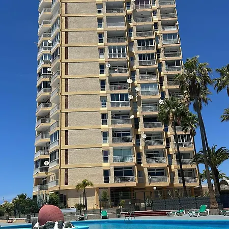 Torres De Yomely Americas Apartment *
